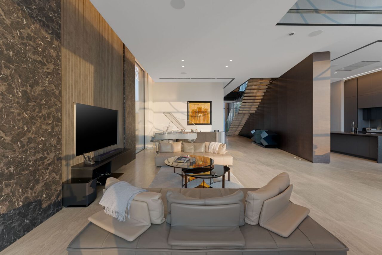 Palm Jumeirah Villa (Garden Homes Edition) image 18