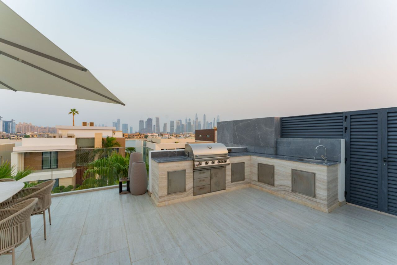 Palm Jumeirah Villa (Garden Homes Edition) image 16