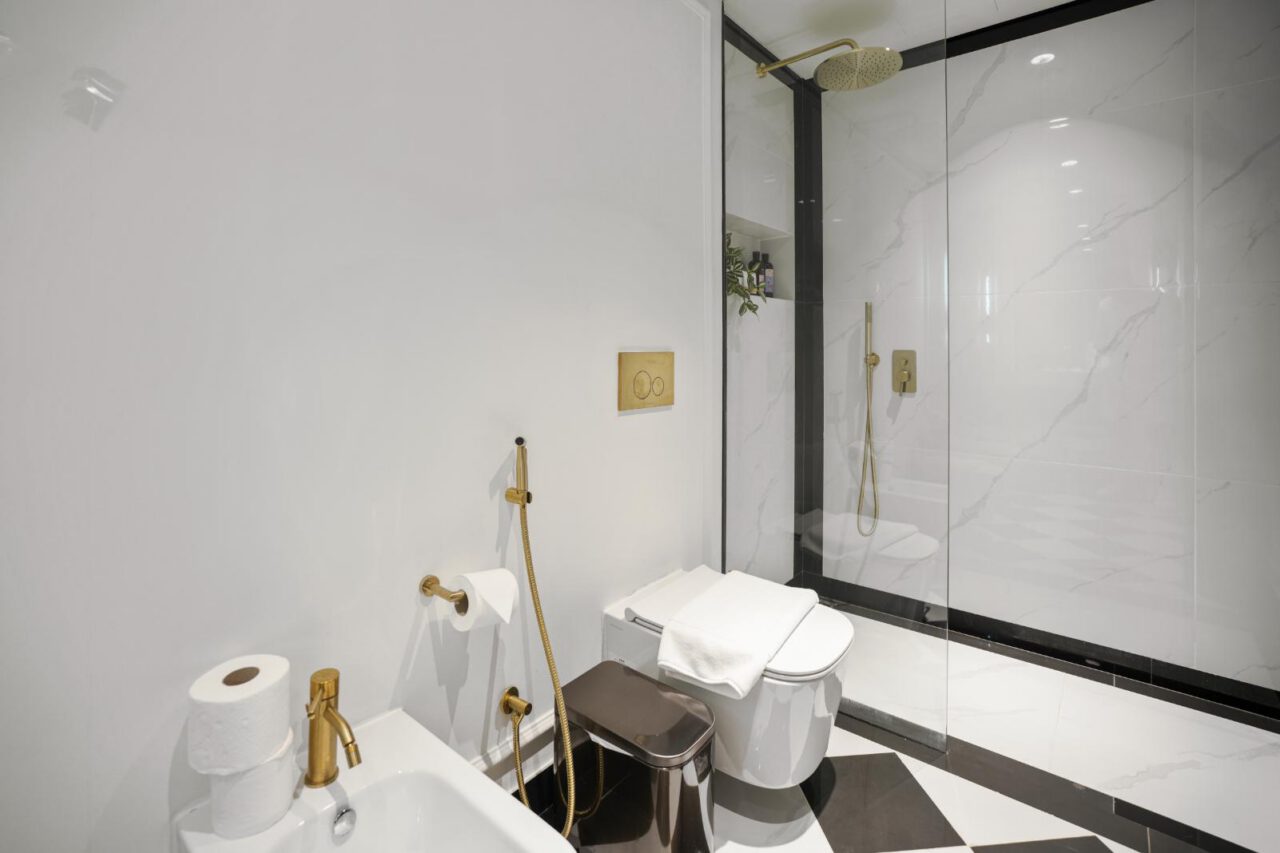 Sky Gardens DIFC Dubai — Upgraded Apartment image 19