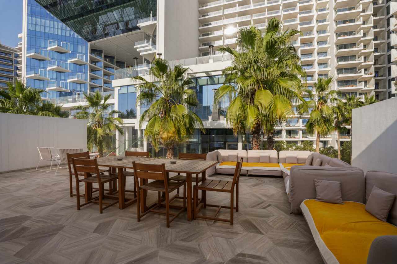 Villa Five at Palm Jumeirah Dubai image 2