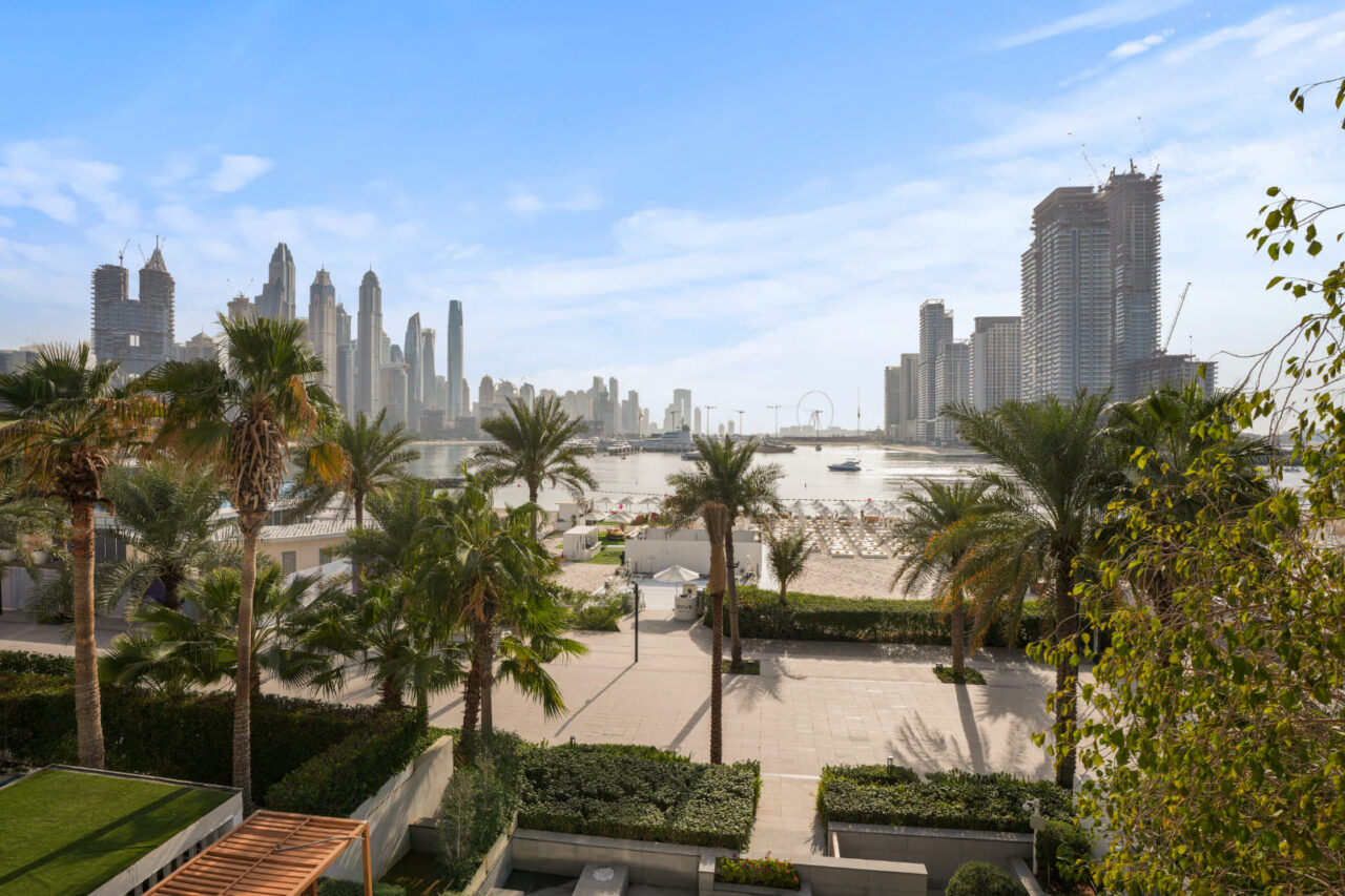 Villa Five at Palm Jumeirah Dubai image 1
