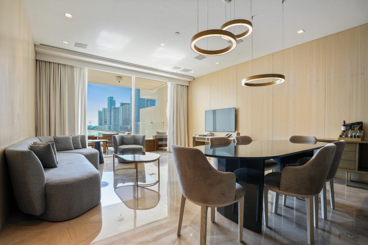 Apartment at Palm Jumeirah Dubai image 2