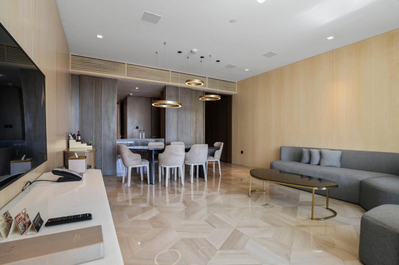 Apartment at Palm Jumeirah Dubai image 9