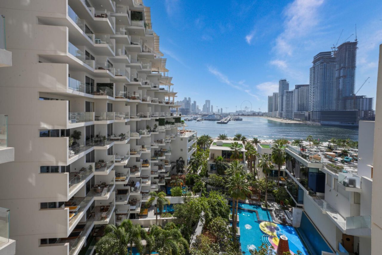Apartment at Palm Jumeirah Dubai image 1
